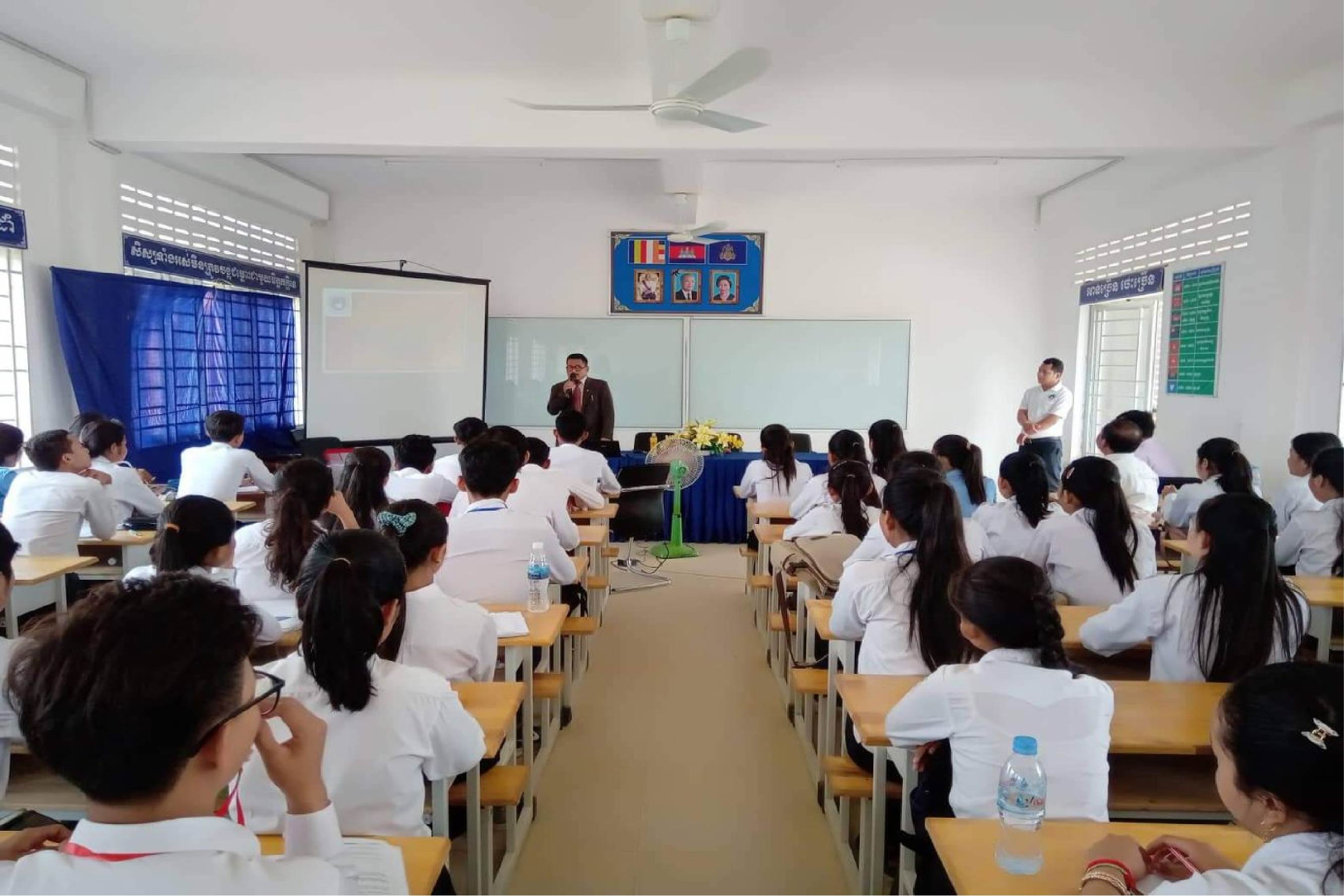Share Idea And Advices to Students Grade12 (Battambang)